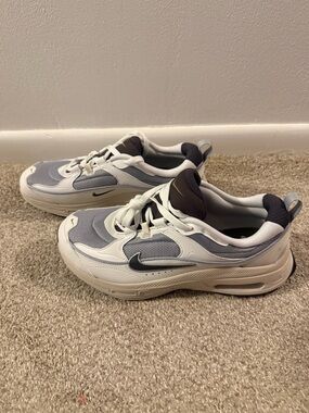 Women’s Nike Airmax Bliss White, Light Gray and Dark Gray Retro Runner Sneakers